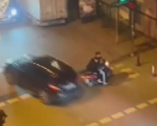 1707113635001.jpeg İstanbul Bayrampaşa'da motorluların yol verme kavgasında kan aktı: 1 ölü - 1