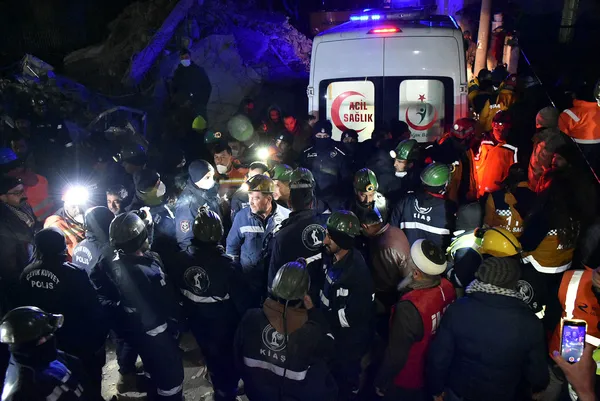 abdli-sismolog-asrin-felaketini-degerlendirdi-yikici-ve-korkunc-1676140063299.jpg ABD’li sismolog asrın felaketini değerlendirdi: Yıkıcı ve korkunç - 8