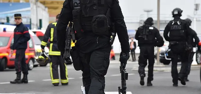 Fransa’da silahlı çatışma: 3 yaralı