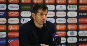 Emre Belözoğlu: Oyun 4-0 maç 0-0 bitti