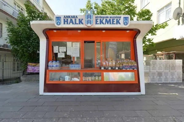 Ankara’da halk ekmeğe zam
