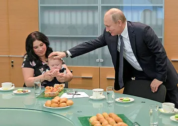 Putin'den gülümseten görüntüler