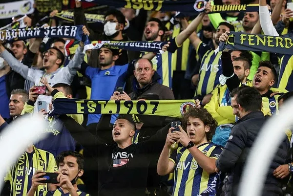 fenerbahcenin-hocasi-pereira-giresunspor-maci-sonrasi-konustu-eksik-olan-sey-bitiricilik-flas-besiktas-mesaji-1632428722699.jpeg Fenerbahçe Teknik Direktörü Pereira'dan Giresunspor maçı sonrası flaş Beşiktaş mesajı - 3