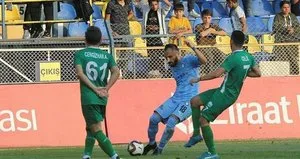 Altay bir üst tura yükseldi