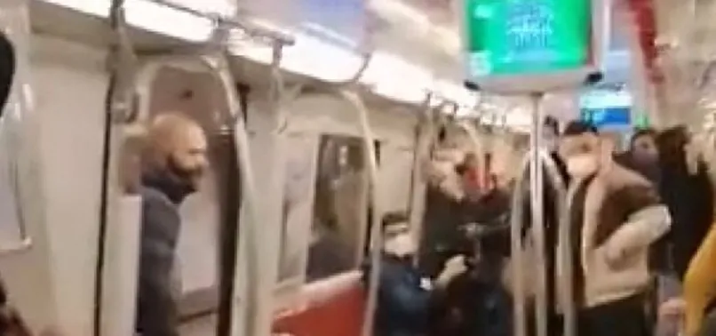SON DAKİKA: Kadıköy-Tavşantepe metrosunda korkunç olay! Eli bıçaklı kişi kadına saldırdı