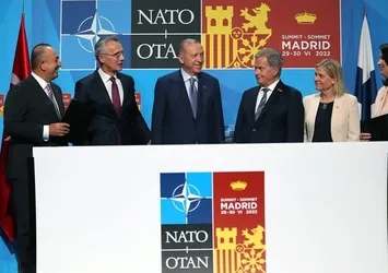 ABD merkezli Bloomberg saldırıya geçti! İsveç'i veto eden Türkiye'ye yaptırım uygulansın çağrısı
