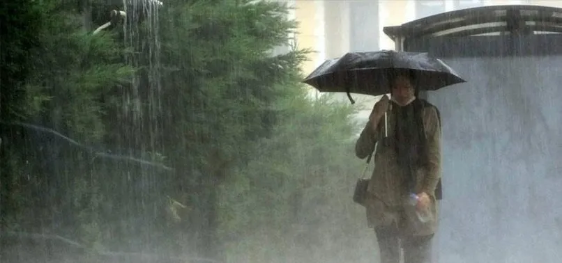 Meteoroloji'den sağanak yağış uyarısı: Ani sel ve su baskınlarına dikkat