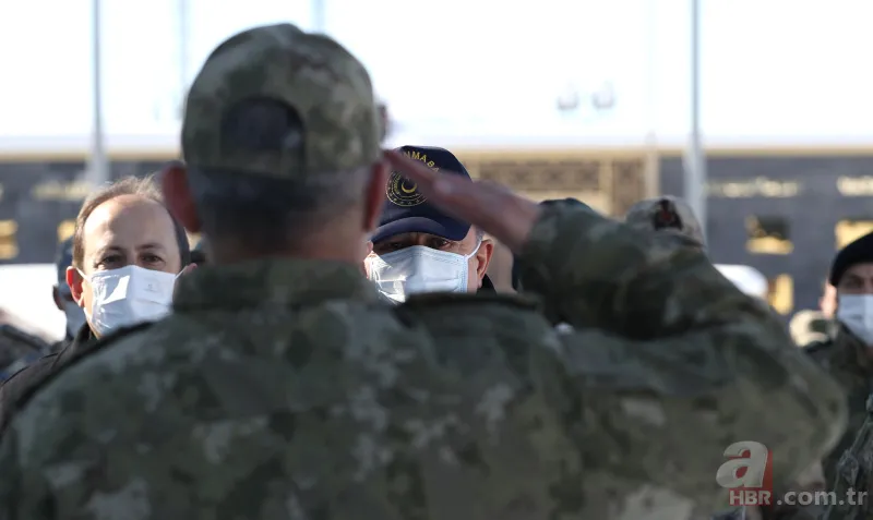 Milli Savunma Bakanı Hulusi Akar Irak sınırında! Sıfır noktasında kritik toplantı 2