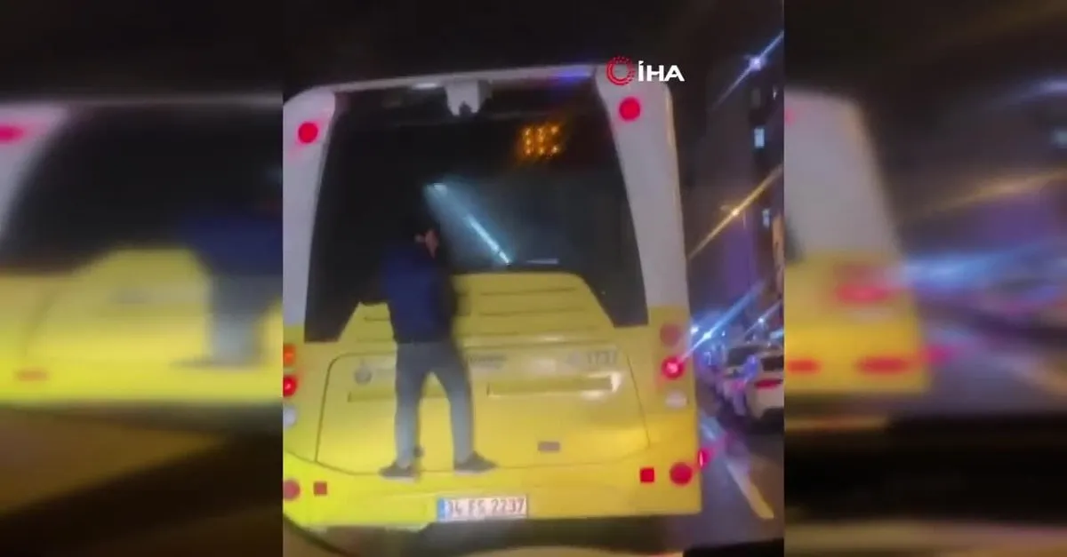 İstanbul'da İETT otobüsünde şoke eden manzara! "Örümcek Adam" gibi...
