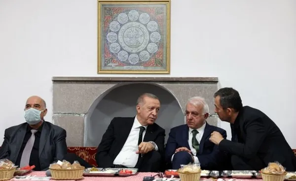 baskan-recep-tayyip-erdogandan-kabine-toplantisi-sonrasi-son-dakika-aciklamalari-iste-alinan-kararlar-1665423973403.jpg Başkan Recep Tayyip Erdoğan Kabine Toplantısı sonrası duyurdu: Üniversite öğrencilere ulaşım desteği geliyor - 6