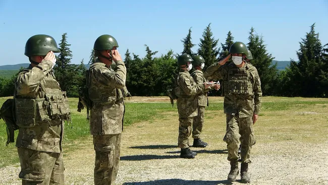 Mehmetçik Ramazan Bayramını Hudut Karakollarında karşıladı