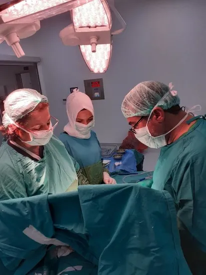 Doğduktan 24 saat sonra yapılan yemek borusu ile hayata tutundu - 3