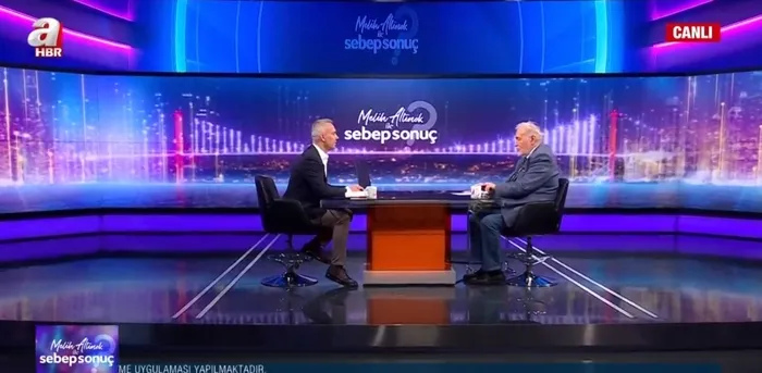 tarihci-yazar-prof-dr-ilber-ortaylidan-a-haberde-flas-aciklamalar-siginmacilar-hakkinda-fikri-ne-1652301143912.jpg Tarihçi-Yazar Prof. Dr. İlber Ortaylı'dan A Haber'de flaş açıklamalar! Sığınmacılar hakkında fikri ne? - 2