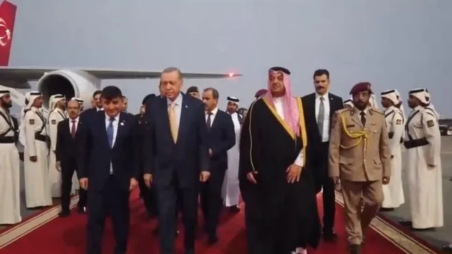 Başkan Erdoğan Katar'da! İşte ilk görüntüler...