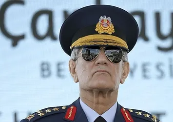 Akın Öztürk vatana ihanetten yargılanacaklar