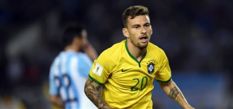 Beşiktaş Sosa'nın yerine Lima'yı transfer ediyor!