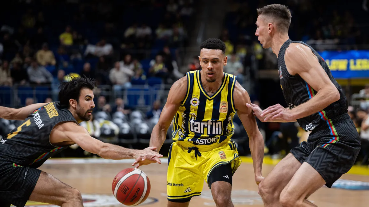 Fenerbahçe Tarfin evinde Aliağa Petkimspor'a mağlup oldu! Basketbol Süper Ligi'nde sürpriz