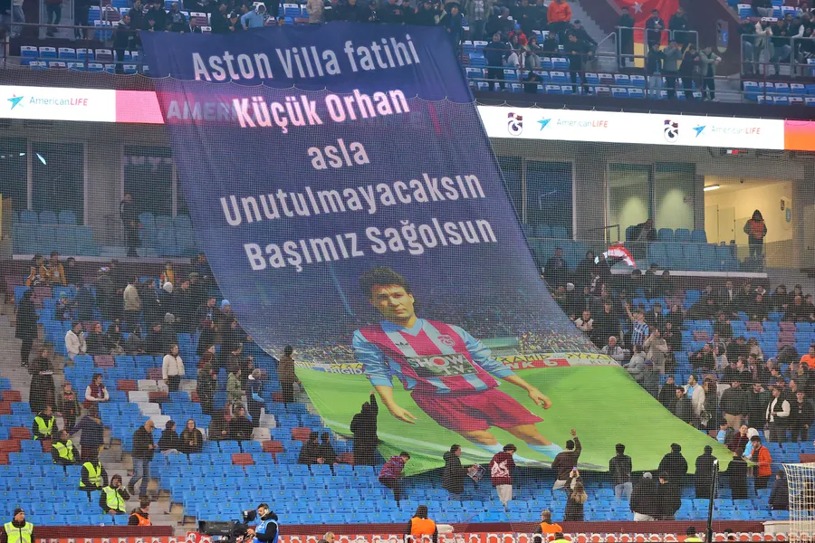 karadeniz-derbisinde-firtina-esti-trabzonspor-rizesporu-tek-golle-gecti-1773515685058.jpg Karadeniz derbisinde fırtına esti! Trabzonspor - Çaykur Rizespor'u mağlup etti - 3