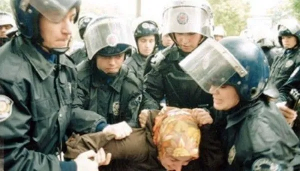 baskan-recep-tayyip-erdogandan-kabine-toplantisi-sonrasi-son-dakika-aciklamalari-iste-alinan-kararlar-1665423709922.jpg Başkan Recep Tayyip Erdoğan Kabine Toplantısı sonrası duyurdu: Üniversite öğrencilere ulaşım desteği geliyor - 4