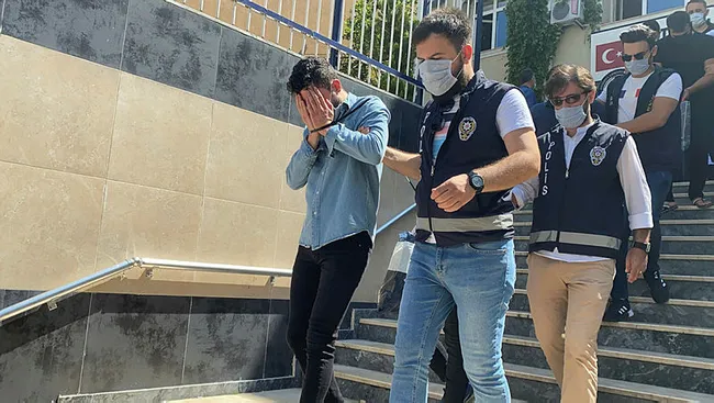 İstanbul’da araç kiralayanlara provizyon şoku! Milyonluk vurgun yapan çete çökertildi - 4