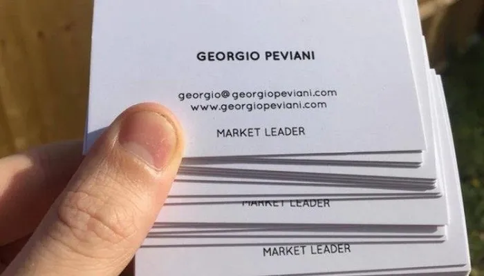 post-truth-hayali-marka-paris-moda-haftasinda-1740683690618.jpeg (Foto: ahaber.com.tr)