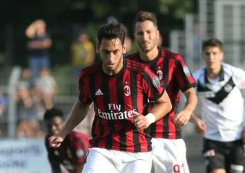Hakan Çalhanoğlu, Milan TV'ye konuştu