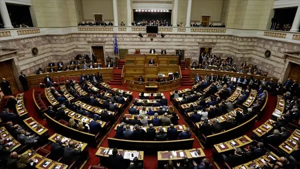 Yunanistan silahlanıyor! 2020 savunma bütçesindeki payını 5 kat artırdı - 1