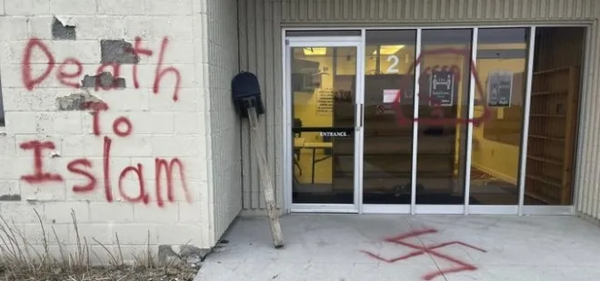 ABD’de faşistler camiye saldırdı!