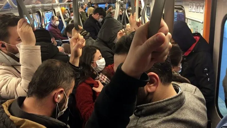İstanbul’da yeni mesai saatleri | Toplu taşımada yoğun kalabalık! Sosyal mesafe çoktan unutuldu