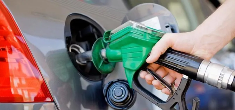 Benzine bir indirim daha geldi