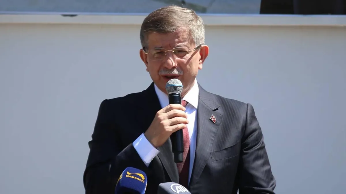 Ahmet Davutoğlu hakkında "Cumhurbaşkanına hakaret" soruşturması - 1