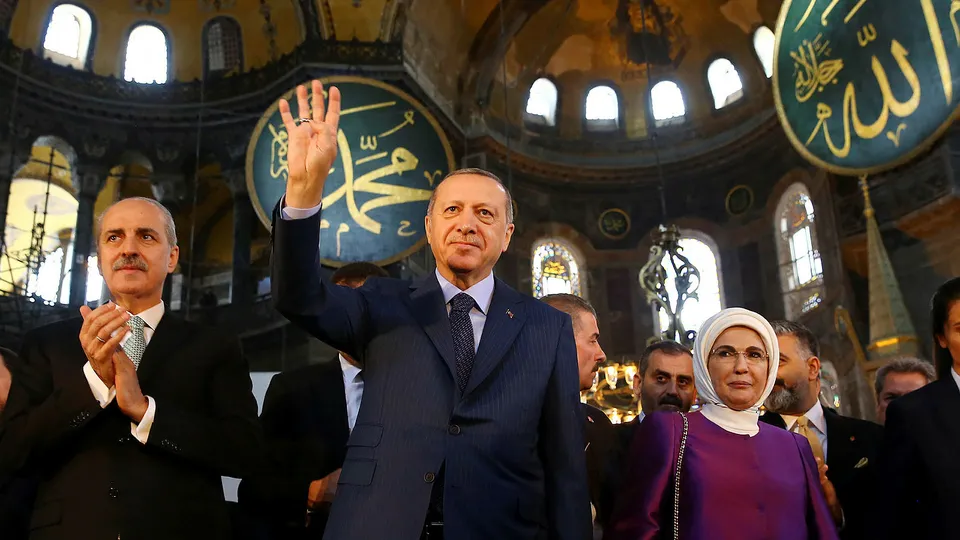 Cumhurbaşkanı Erdoğan'ın Yeditepe Bienali açılışından yansıyan kareleri