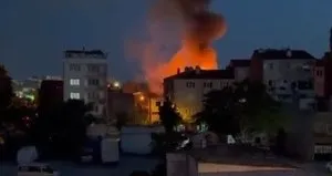 Balıkesir’de hurdalık yangını: 1 ölü
