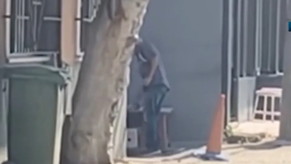 Gofret tezgahından sahte içki çıktı