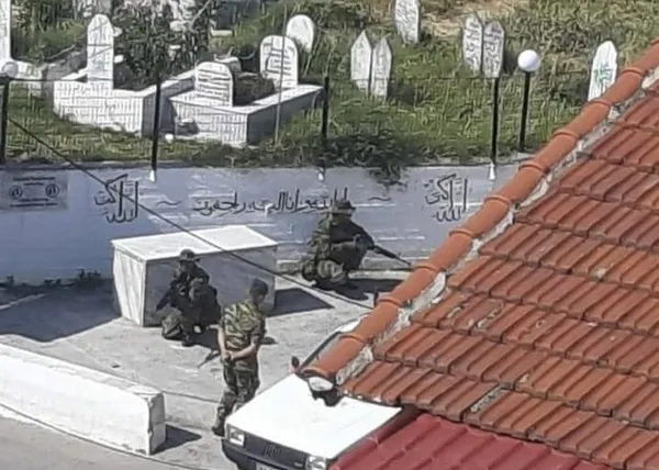 Yunanistan'dan alçak tavır! Türklerin evlerini işaretlediler - 1