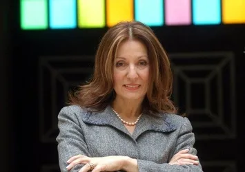 Ünlü sosyolog Ayşe Nilüfer Narlı'ya parolalı tuzak! 'Vatana hizmet ediyorsun' diyerek dolandırdılar