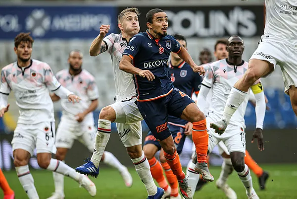 Süper Lig 8. hafta karşılaşması | Başakşehir 2-1 Gençlerbirliği maç sonucu - 2