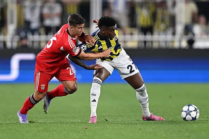 kadikoyde-zorlu-randevu-fenerbahcenin-rakibi-alanyaspor-1758093994549.jpg Nelson Semedo (AA)