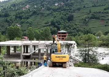 İmar barışına aykırı 3 bin 956 yapı tespit edildi