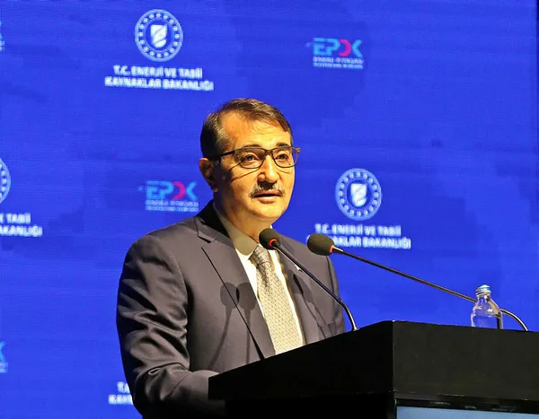 Enerji ve Tabii Kaynaklar Bakanı Fatih Dönmez'den doğalgaz faturası açıklaması: 100 TL'nin 80 lirasını devlet ödüyor - 2