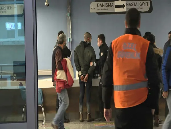 Gezi Parkı'nda polislere bıçaklı saldırı - 2