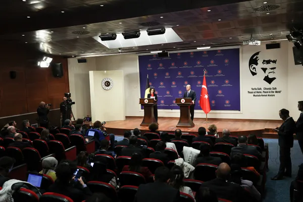 Son dakika | Bakan Çavuşoğlu’ndan Belçikalı mevkidaşına PKK tepkisi