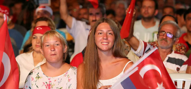 Rus turistlerden Türkiye çağrısı! Karar gözden geçirilsin