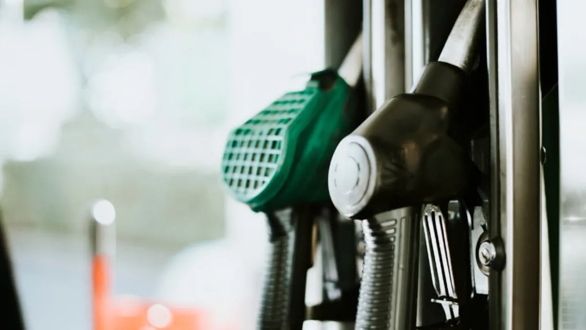 28 Ağustos akaryakıt fiyatları: Benzin ve motorine zam ya da indirim geldi mi, ne kadar oldu?