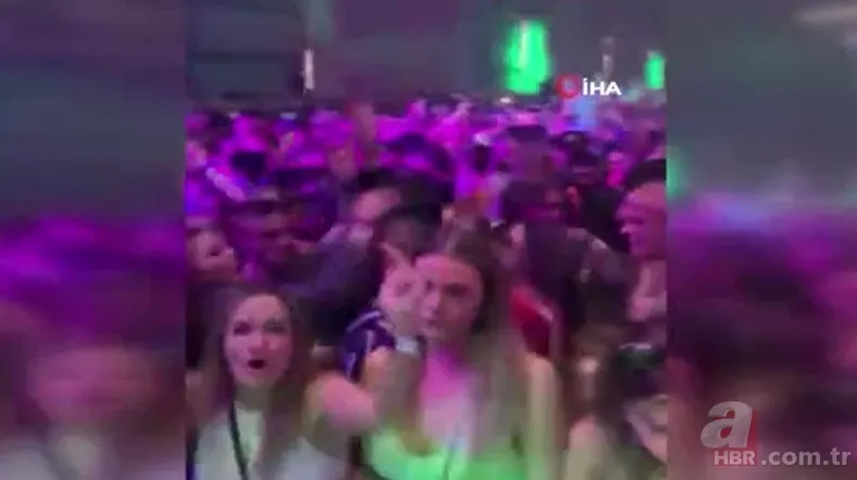 İngiltere’de ölümle dans! Kovid-19'a karşı sosyal mesafesiz parti denemesi 4