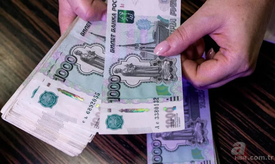 Batı'nın yaptırımları Rusya'ya neden işlemedi? İşte Moskova'nın akılalmaz "sahte banknot" sistemi! 6