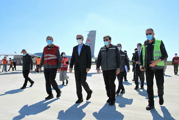 Son dakika: Bayraktar Akıncı TİHA ilk atış testini başarıyla tamamladı