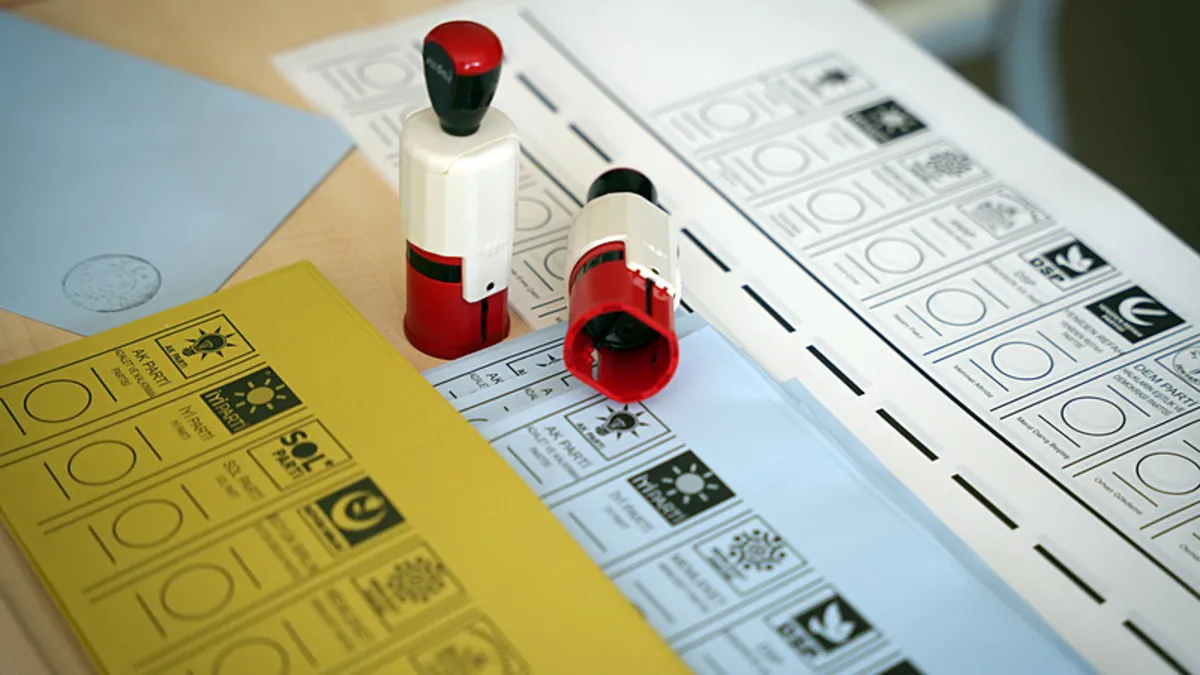 En güncel ve en yeni yerel seçim sonuçları ahaber.com.tr'de! Türkiye seçimi bu sayfadan takip ediyor! Hangi ilde hangi parti önde?