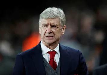 Wenger eski günlerini arıyor