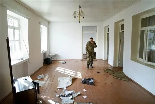 1605497516096.jpg Ermeniler bölgeyi terk ediyor! Mezarlardan çıkardıkları ölüleri de götürüyorlar - 4